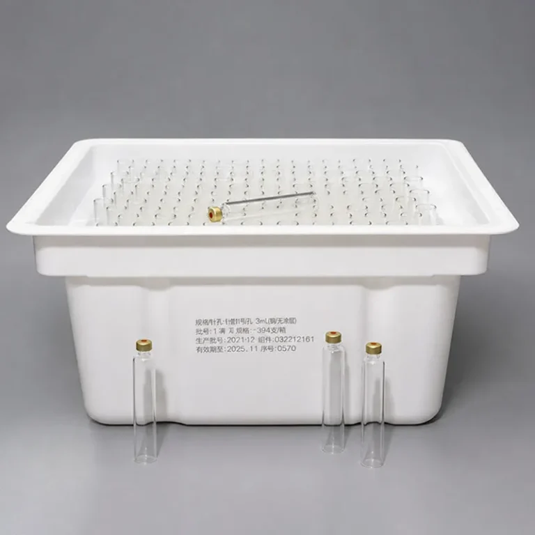 Guida ai produttori di flaconi in vetro RTU: nest, tub o tray